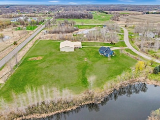 22184 Iman St NW, Elk River, MN 55330