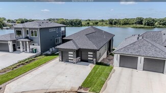 20 Helen Ave, Milford, IA 51351