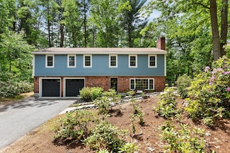 28 Greenwood Rd, Andover, MA 01810