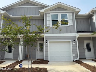 1747 Jakes Dr, Panama City, FL 32405
