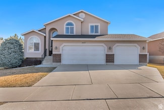 14127 Crown Rose Dr, Herriman, UT 84096