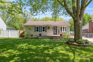 22171 Monterey Dr, Woodhaven, MI 48183