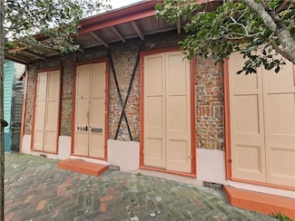 930 32 Kerlerec St, New Orleans, LA 70116