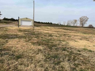 160 State St, Little River, KS 67457
