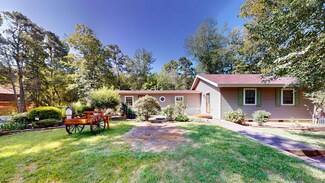 7015 Bridge Rd, Mays Landing, NJ 08330