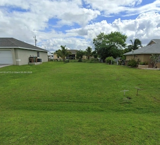 3807 SW 8th Ct, Cape Coral, FL 33914