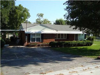 103 Harker Rd, Fort Oglethorpe, GA 30742