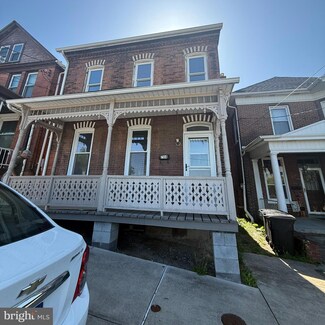 704 5th St, Huntingdon, PA 16652