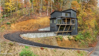 1610 Bear Valley Rd, Sevierville, TN 37876