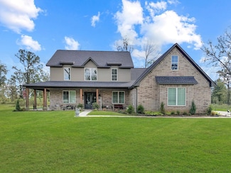 15 Akin Oak Dr, Texarkana, TX 75503