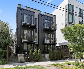 109 22nd Ave E Unit C, Seattle, WA 98112