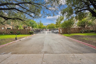 4345 Bellaire Dr S Unit 136S, Fort Worth, TX 76109