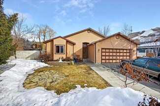 921 Snowflake Dr, Hailey, ID 83333