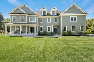 11 Fox Hill Dr, Sudbury, MA 01776