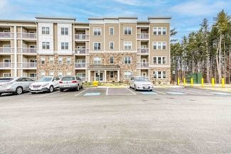 2 Winslow Ln Unit 206, Grafton, MA 01536