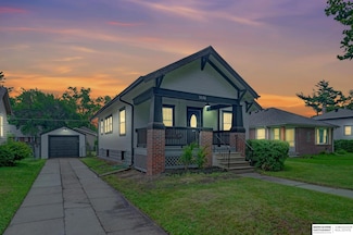 3526 Garfield St, Lincoln, NE 68506