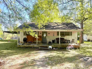 7521 Puntes Ln, Silsbee, TX 77656