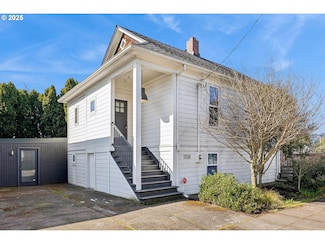 1720 SE Franklin St, Portland, OR 97202