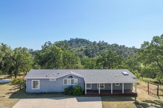 4372 Woodview Ln, Mariposa, CA 95338