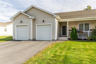 3 Morgan Ln Unit A, Smithfield, RI 02917