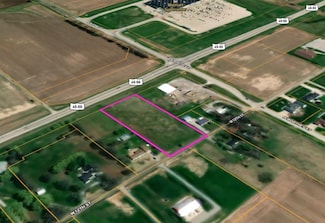 0000 W 12th St, Flora, IL 62839