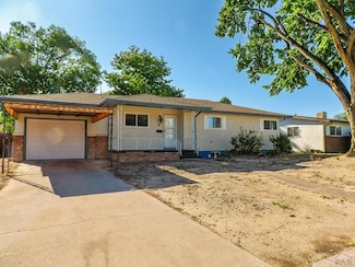 2 Oxford St, Pueblo, CO 81005