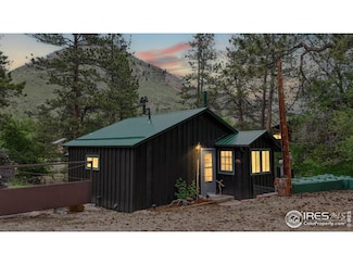 30 Falls Creek Dr, Bellvue, CO 80512