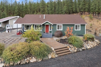 5814 Jergens Rd Unit B, Nine Mile Falls, WA 99026