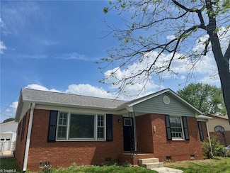 3017 Locksley Ln, Greensboro, NC 27406