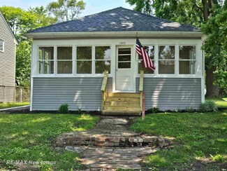 1902 Newberry St, Saginaw, MI 48602