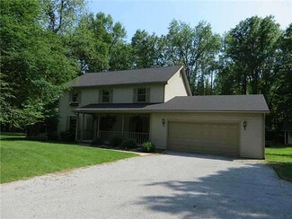 4080 Laplante Rd, Monclova, OH 43542
