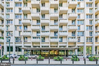 604 36 S Washington Square Unit 1111, Philadelphia, PA 19106