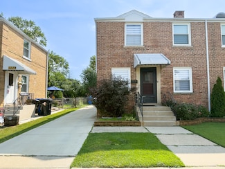 3725 N Pacific Ave, Chicago, IL 60634