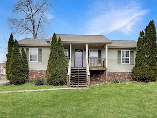 130 Sherron Dr, Dickson, TN 37055