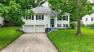 310 Melrose St, Liberty, MO 64068