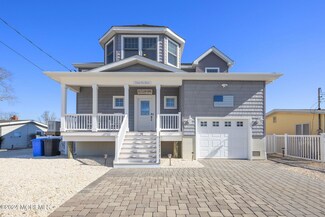 54 Patty Ln, Manahawkin, NJ 08050