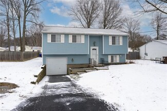 1007 Milton Blvd, Newton Falls, OH 44444