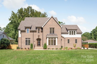 5423 Finsbury Place, Charlotte, NC 28211