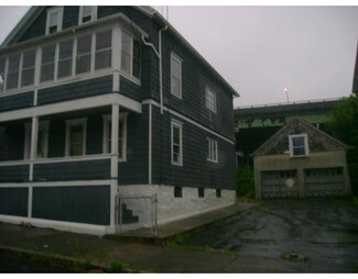21 Penniman St, New Bedford, MA 02740