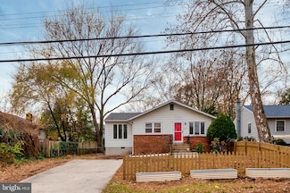 8084 Clark Station Rd, Severn, MD 21144