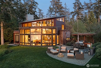 144 Sunset Point Dr, Friday Harbor, WA 98250