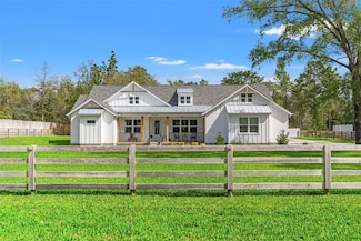 10489 Florida Wren Ave, Weeki Wachee, FL 34614