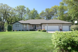 514 10th St N, Sartell, MN 56377