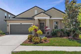 8771 Flourish Dr, Land O' Lakes, FL 34637