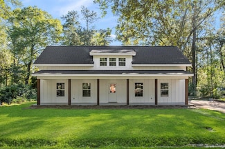 622 W 21st St, Laurel, MS 39440