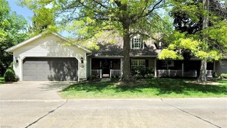 6176 Worthington Ln Unit 13-B, Mentor, OH 44060