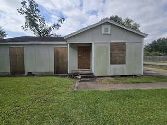 7502 Bywood St, Houston, TX 77028
