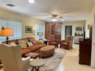 2601 Metairie Lawn Dr Unit 107, Metairie, LA 70002