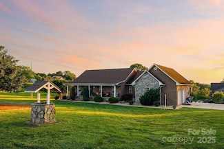 2843 Startown Rd, Lincolnton, NC 28092