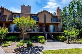 1132 Pear Tree Ln, Napa, CA 94558